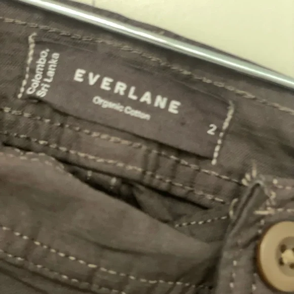 Everlane The Wide Leg Crop Cargo Pant, organic cotton, size 2 - Picture 8 of 8